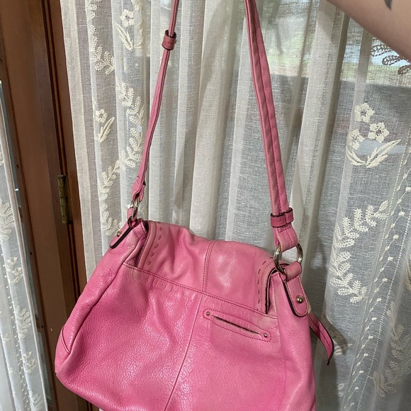 B. Makowsky Pink Leather Shoulder Bag - Picture 2 of 7